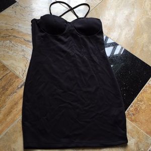 Decapolis Supersoft silky sexy little black dress